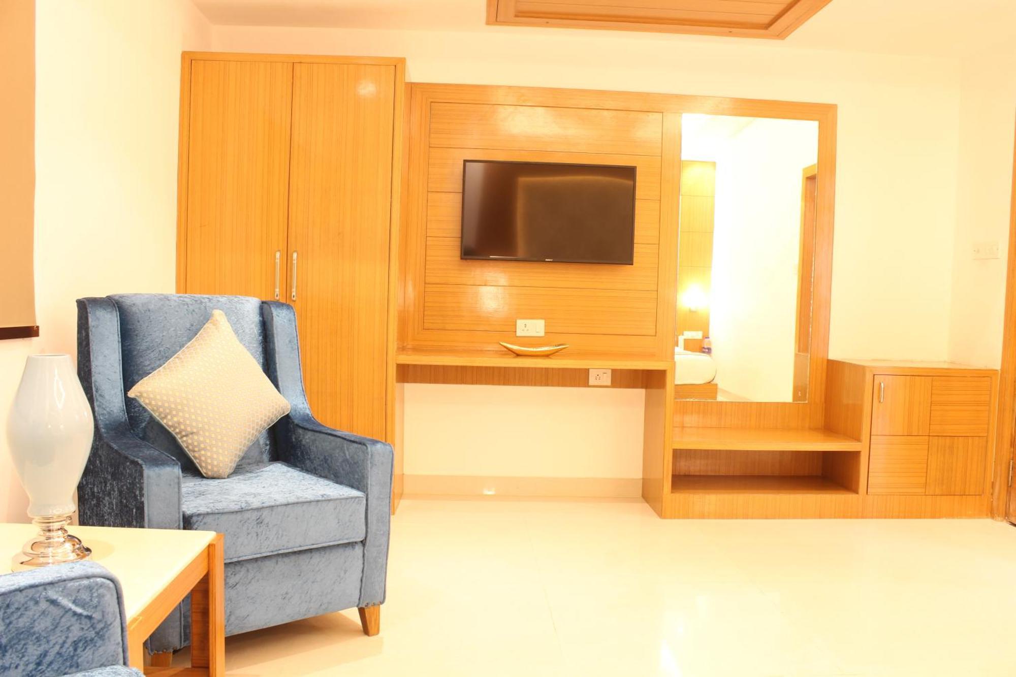 Hotel International Inn By Star Group - Near Delhi Airport New Delhi Exterior photo